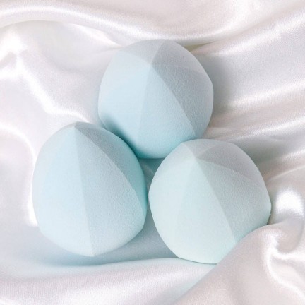 Classic latex makeup foundation sponge