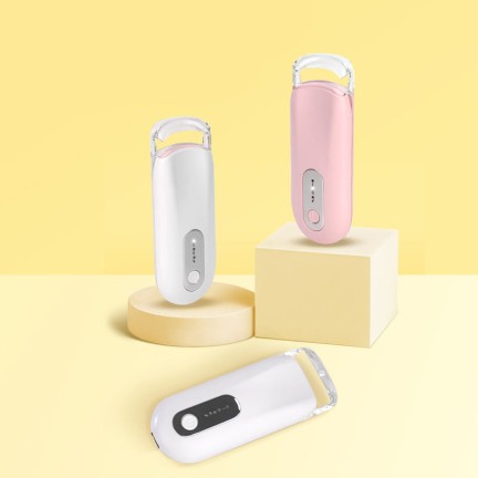 Portable rechargeable heated eyelash curler