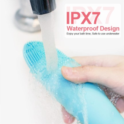 Gentle and deep cleansing silicone facial cleansing device