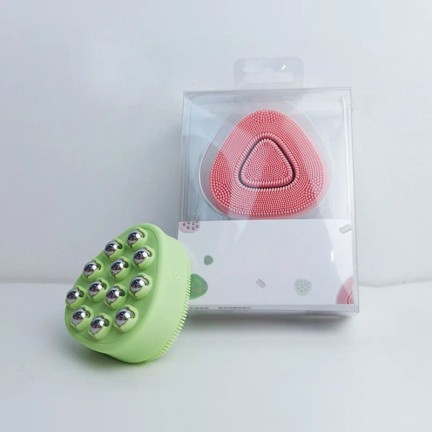 Phototherapy electric silicone facial cleansing brush