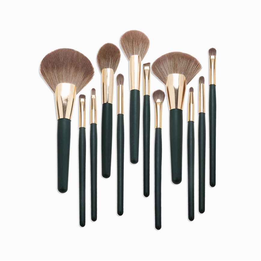12-piece synthetic wood handle makeup brush set