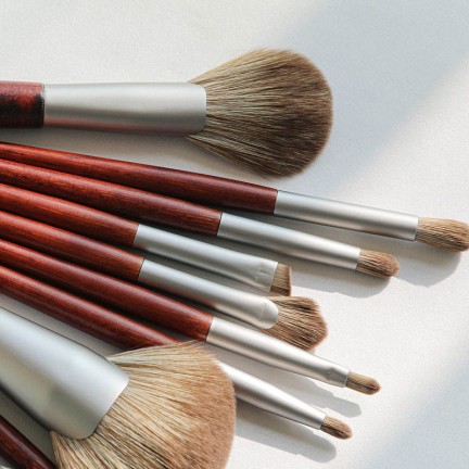 Vegan synthetic fiber makeup brush set