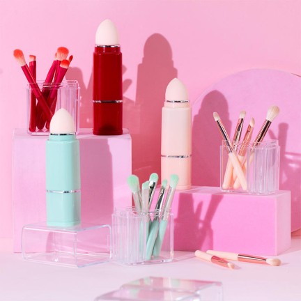 Portable 8-in-1 Multifunctional Travel Makeup Brush Set