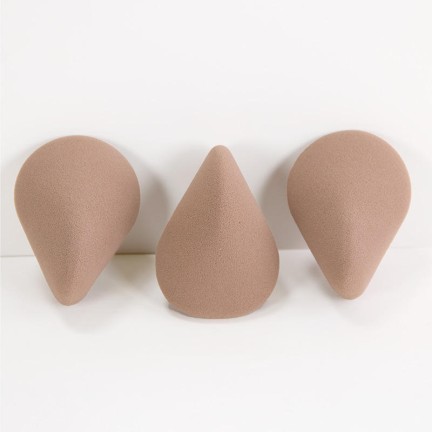 Irregular latex-free makeup sponge