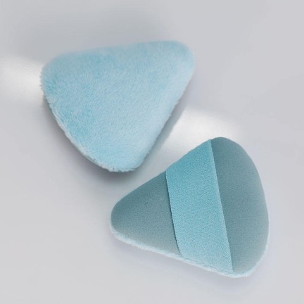 Double-sided cotton triangle printed latex-free powder puff