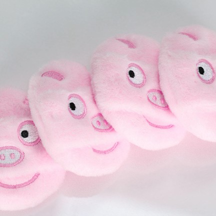 Velvety soft round eco-friendly powder puff