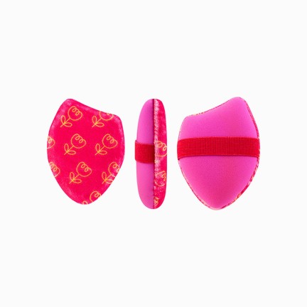 Red double-sided triangular velvet makeup powder puff