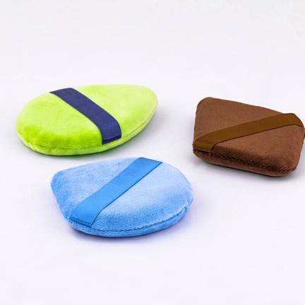 Velvet teardrop ribbon makeup puff