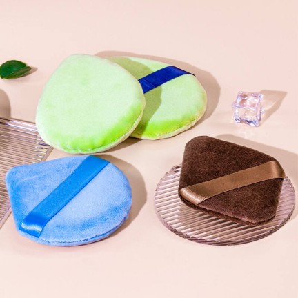 Velvet teardrop ribbon makeup puff