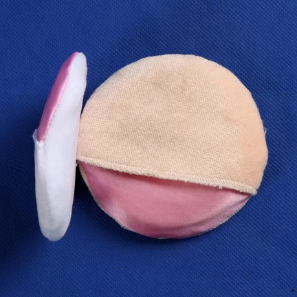 Hook-shaped loose powder cotton puff